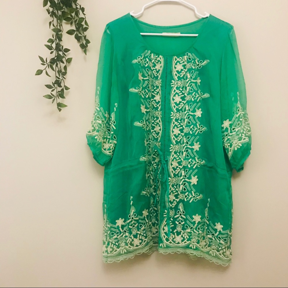 Hazel | Kelly Green Embroidered Silk Tunic | M